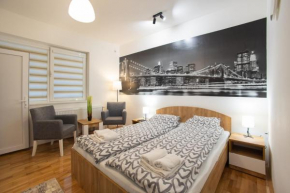 V & V Studio Apartments 2